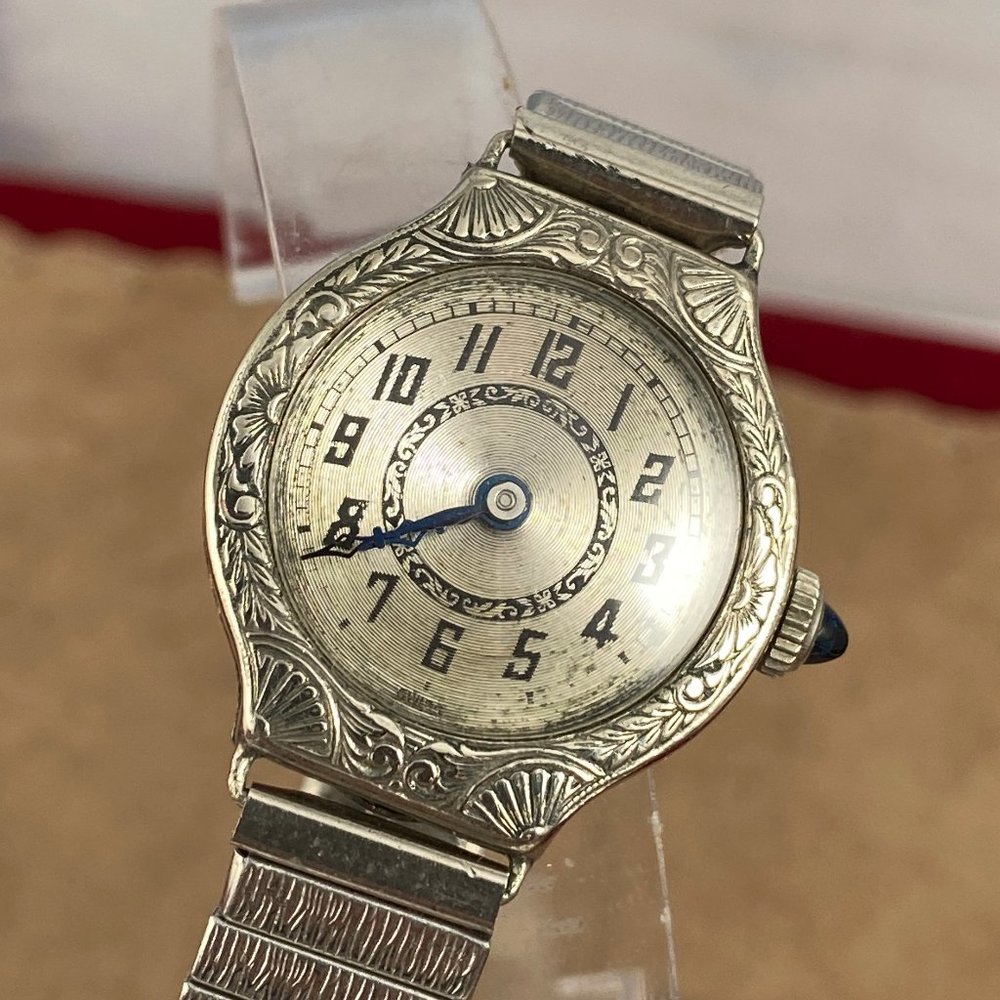 Antique Swiss Elaine 6 Jewel Movement 14 Karat Rolled White Gold Watch